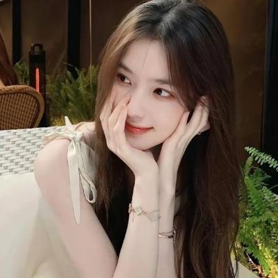 拿针的女孩